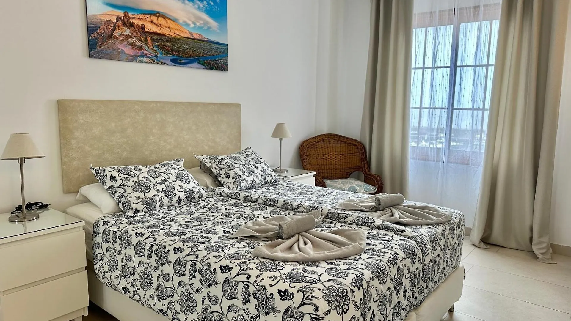Capitain Jane'S Beachside Haven Acantilado de los Gigantes Apartment