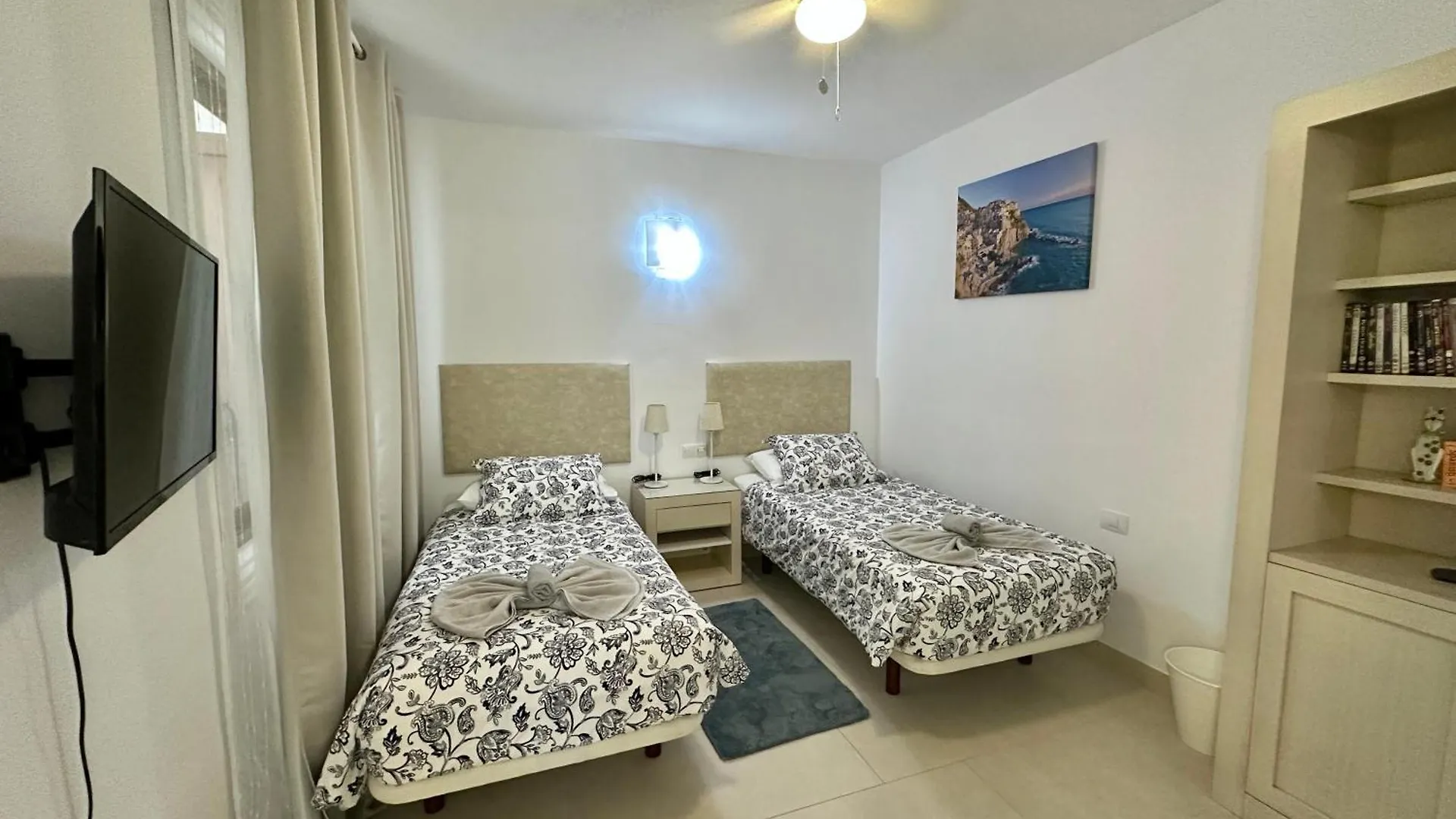 Capitain Jane'S Beachside Haven Acantilado de los Gigantes 0*,